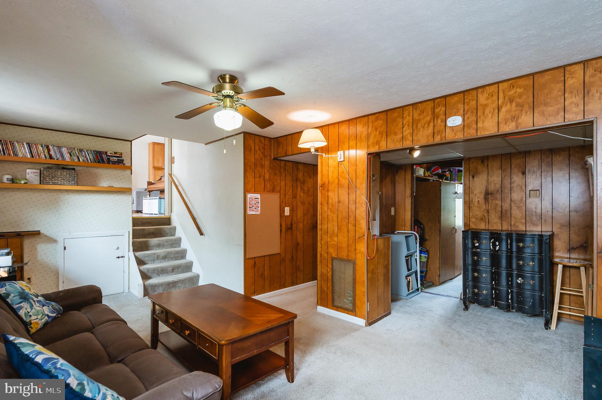 LAUREL VALLEY - Residential