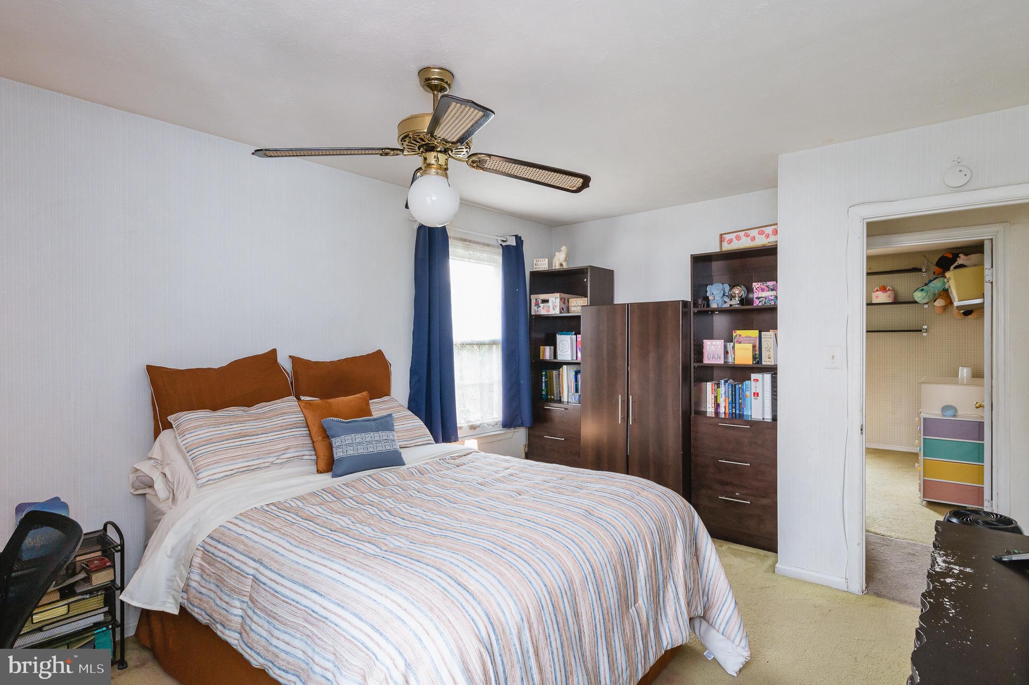 LAUREL VALLEY - Residential