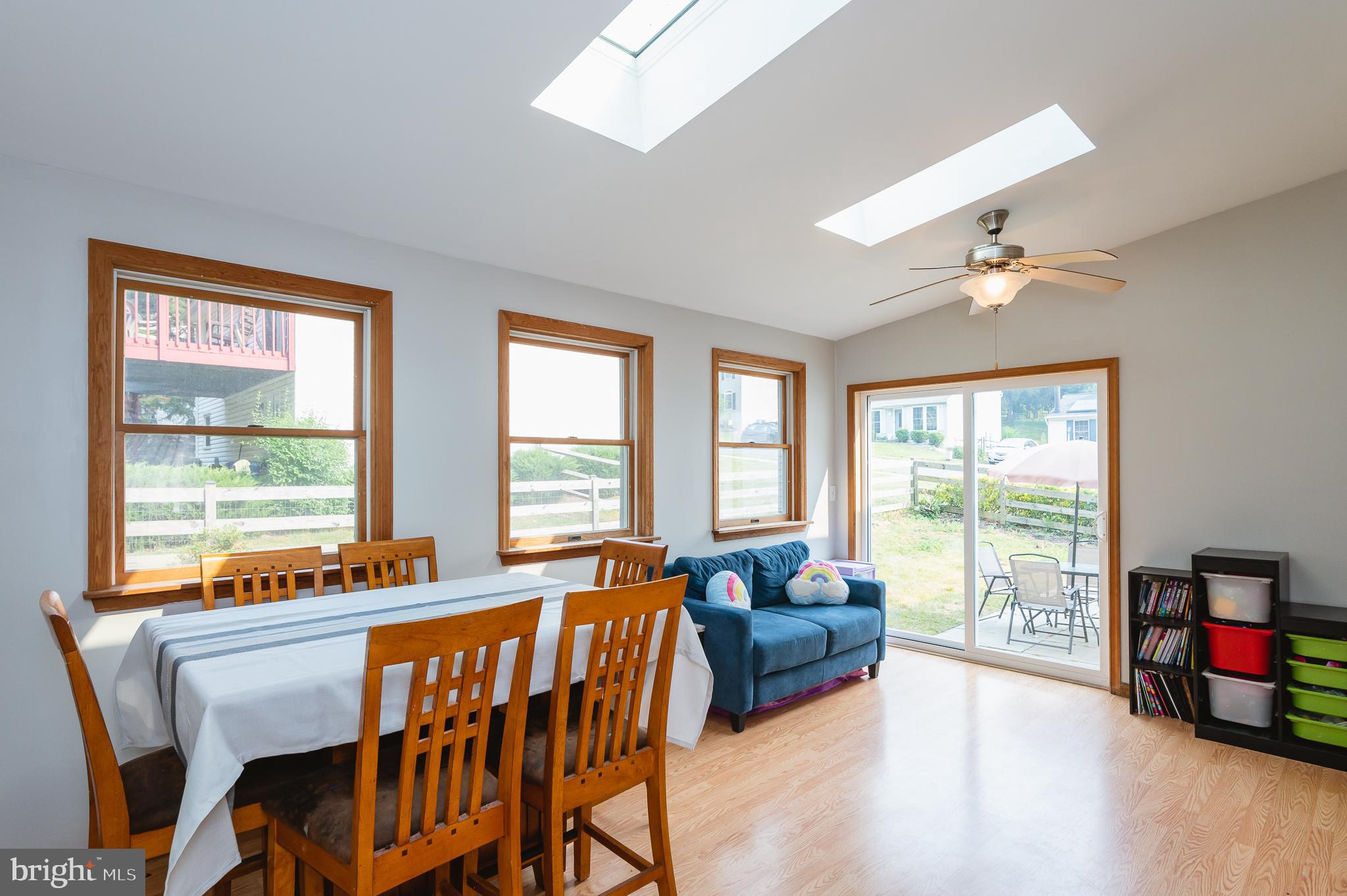 LAUREL VALLEY - Residential