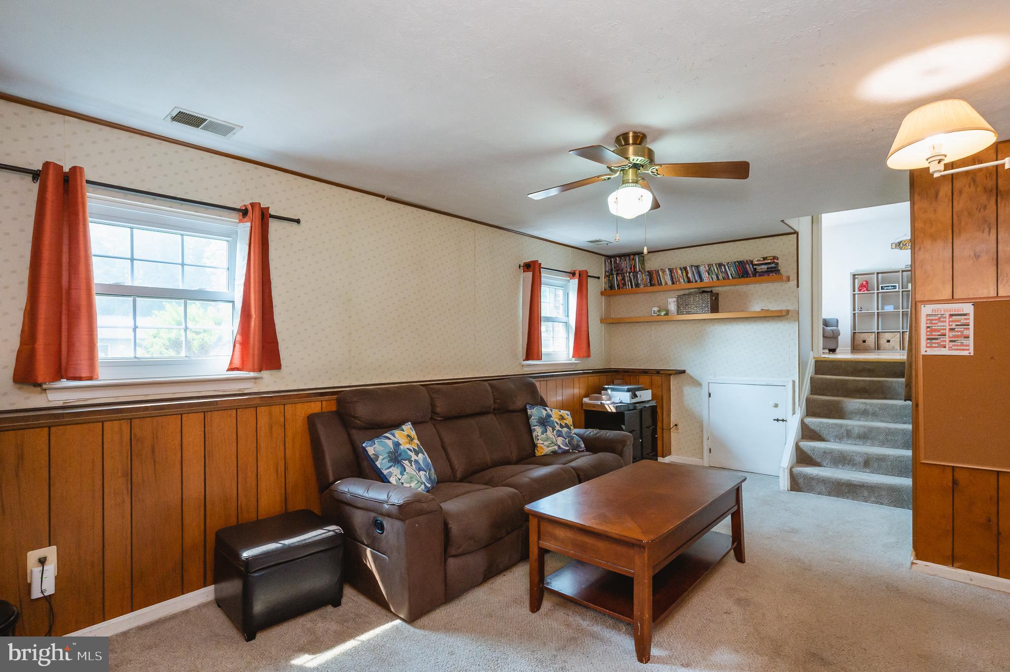 LAUREL VALLEY - Residential