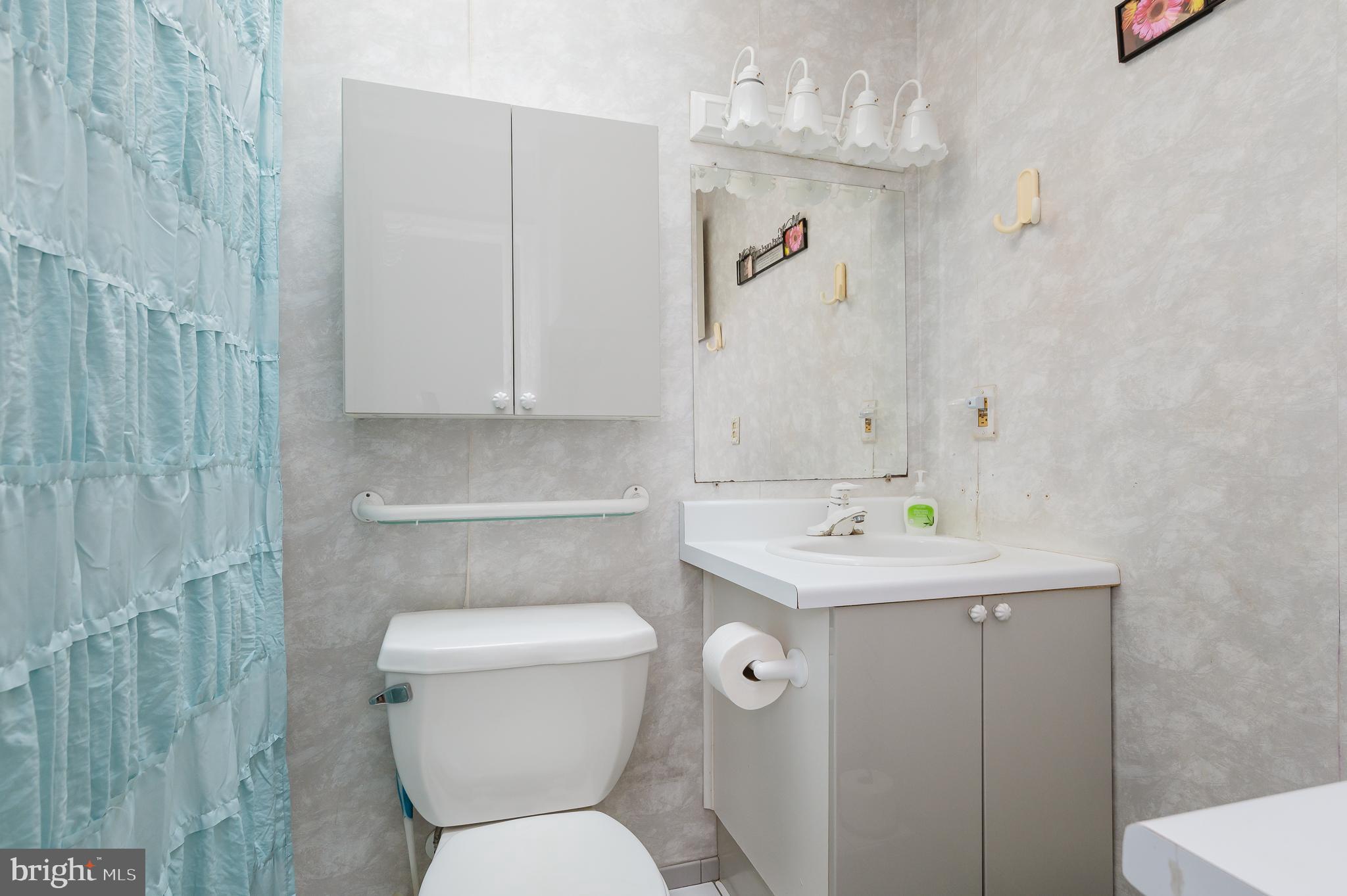 LAUREL VALLEY - Residential