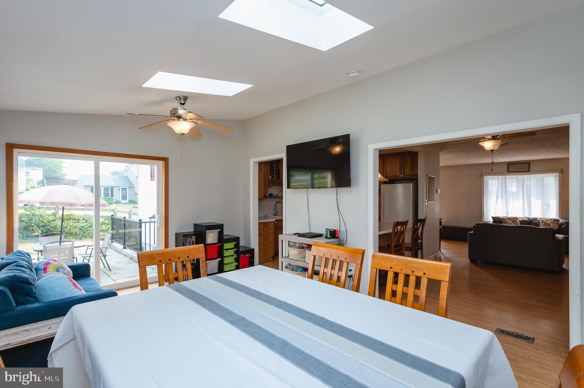 LAUREL VALLEY - Residential