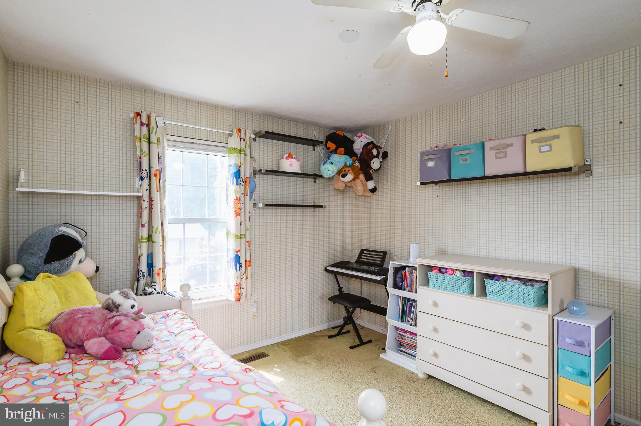 LAUREL VALLEY - Residential