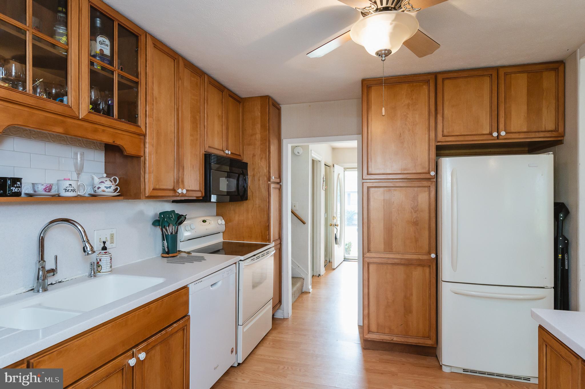 LAUREL VALLEY - Residential