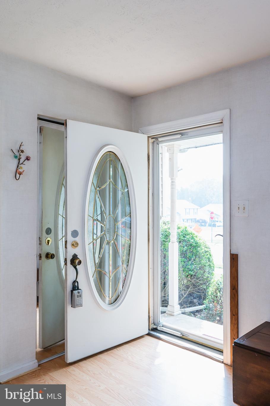 LAUREL VALLEY - Residential