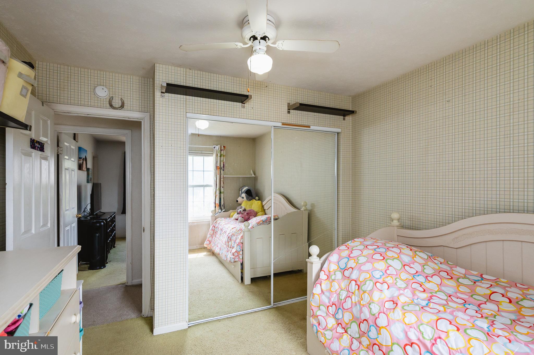 LAUREL VALLEY - Residential