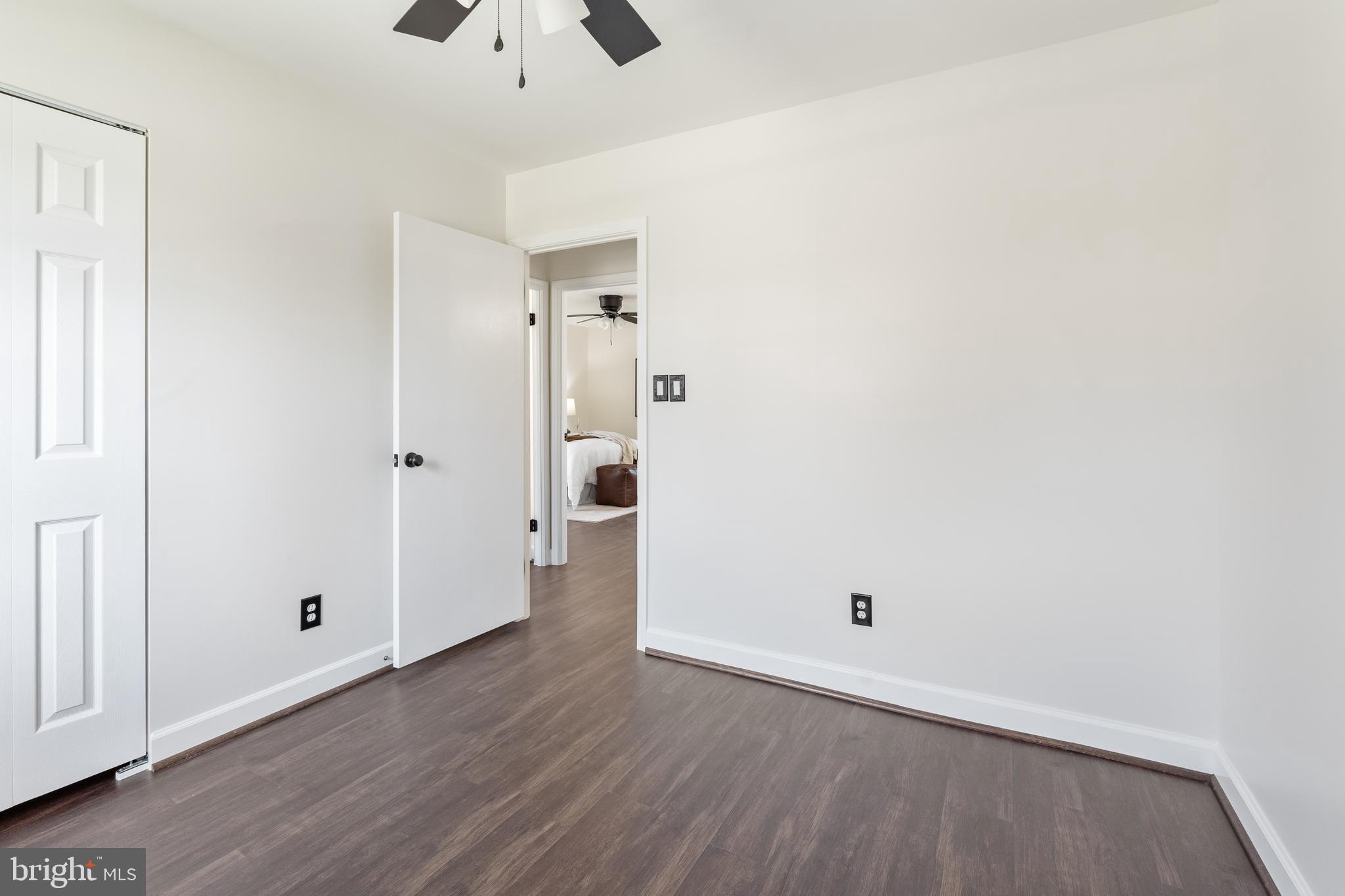 WOODBRIDGE VALLEY - Residential