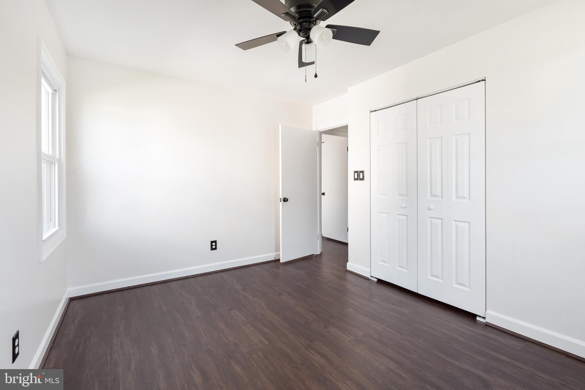 WOODBRIDGE VALLEY - Residential