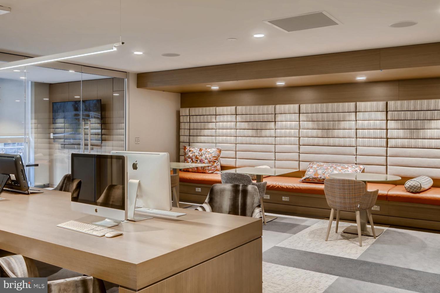 HARBOR EAST - Residential Lease