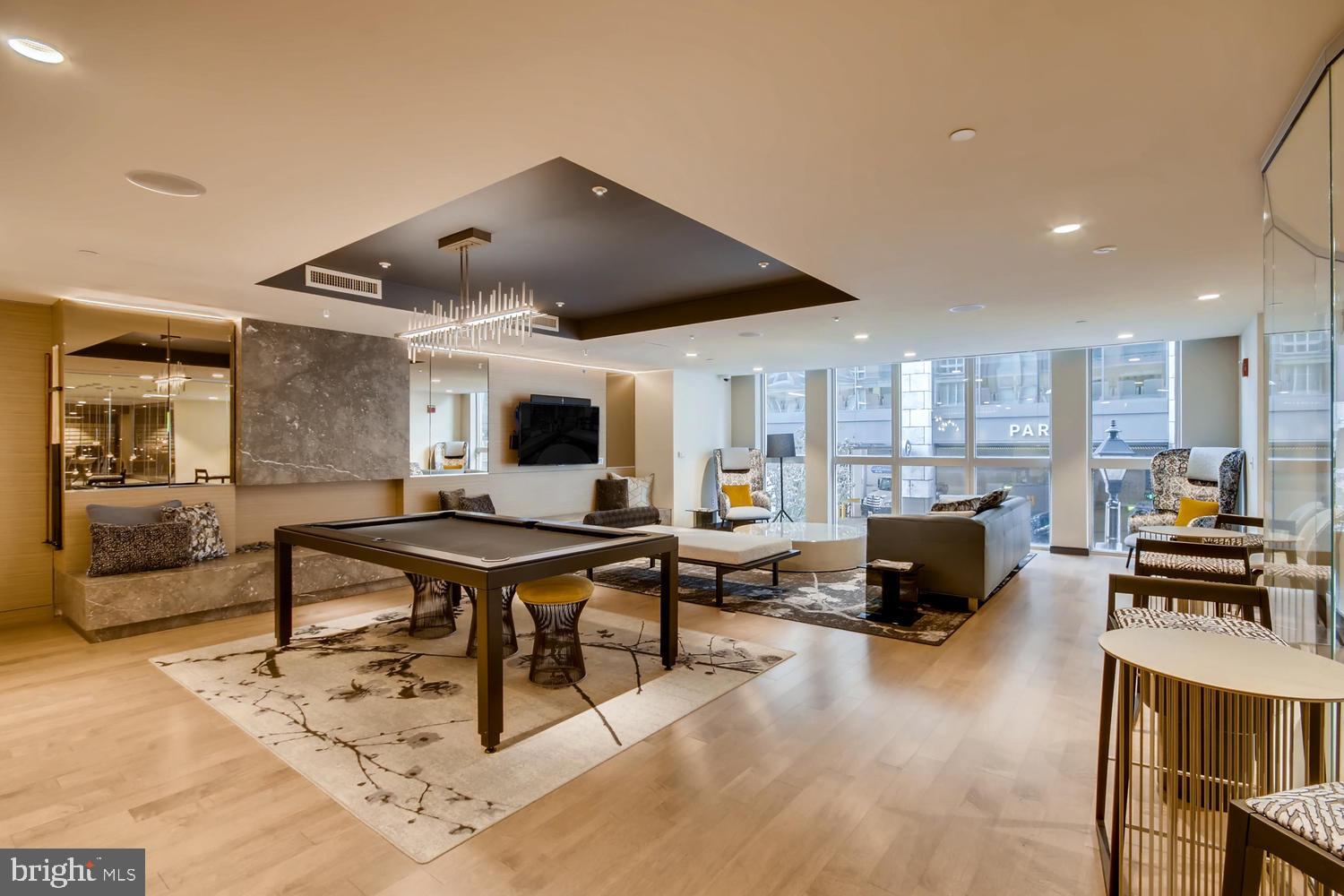 HARBOR EAST - Residential Lease