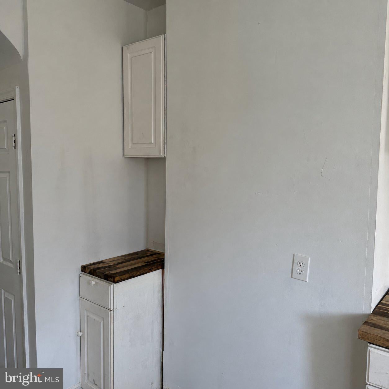 2311 BRYANT AVENUE