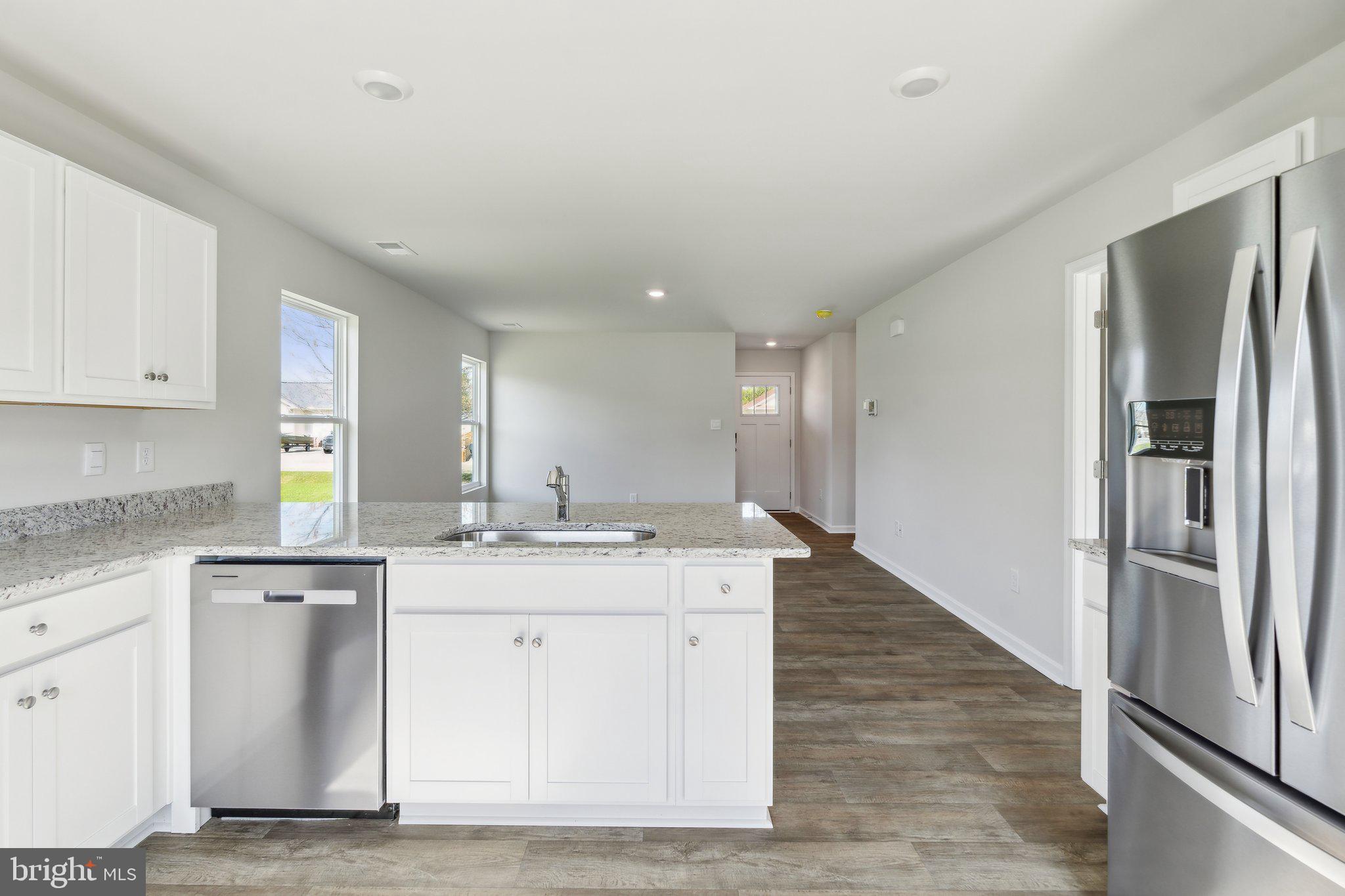 KINNAMON MEADOWS - Residential