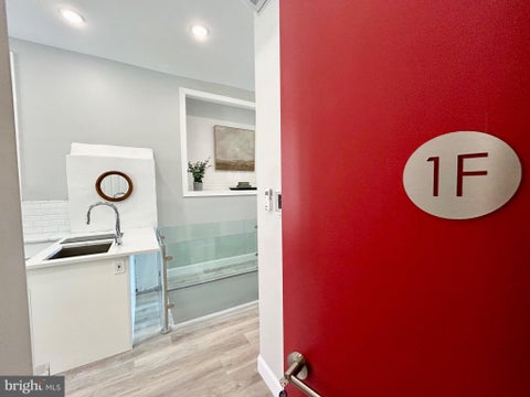 Homes For Sale - 1233 N 6th Street<br/> PHILADELPHIA, PA 19122