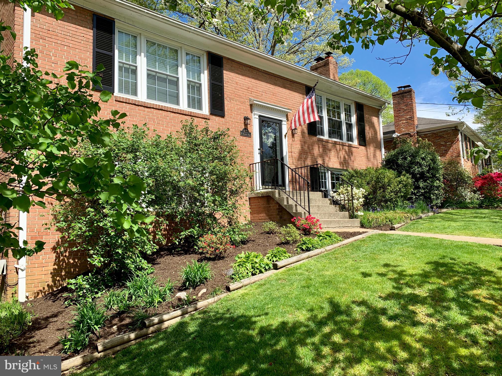 BRADDOCK HEIGHTS - Residential