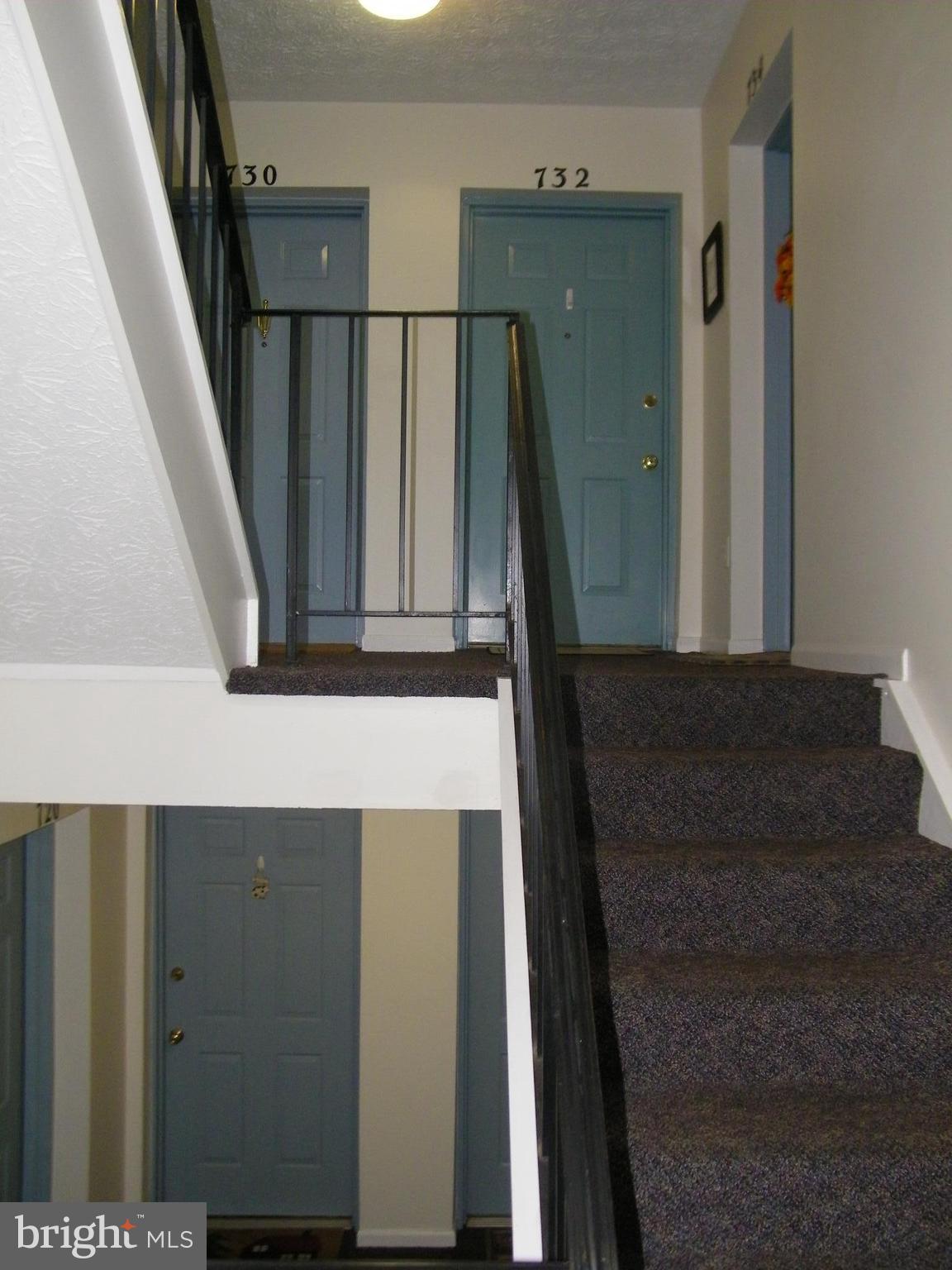 DEEP CREEK COMMONS - Residential Lease