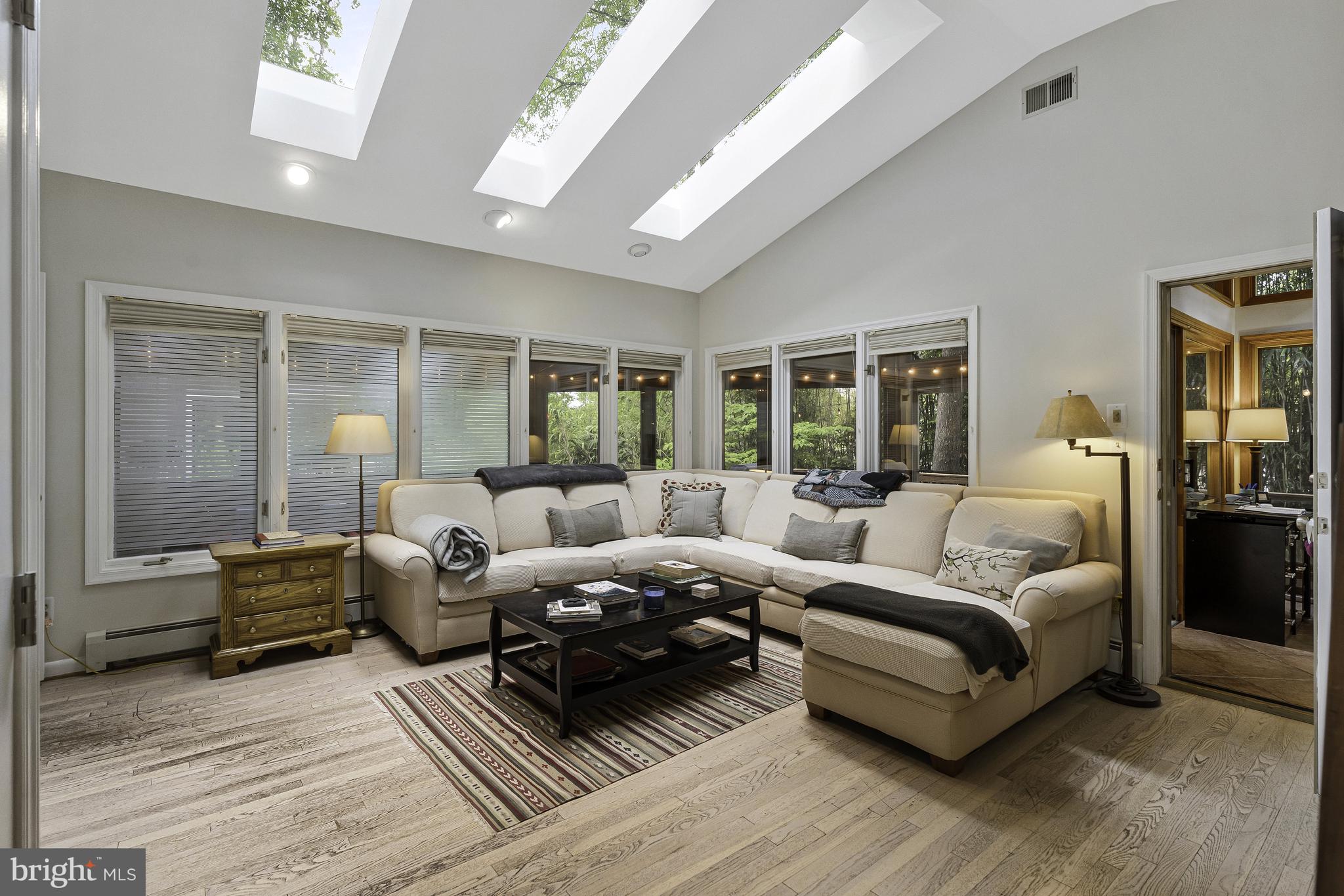 FRANKLIN PARK - Residential