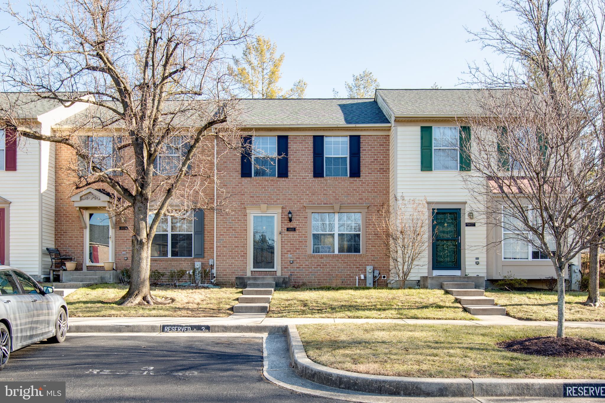 Beautifully Renovated, MOVE IN READY CONDITION located in the Bluffs at Ellicott Mills.
3bedroom, 3 full baths, new paint, All new bathrooms, new basement floors, Basement also has a door, possibly can turn into 4th bedroom. Great School; Centennial high school, close to shopping, and easy access to major highway.
No pet please, credit score 700+ and provide a month paystub for income.
Available right away to move in.