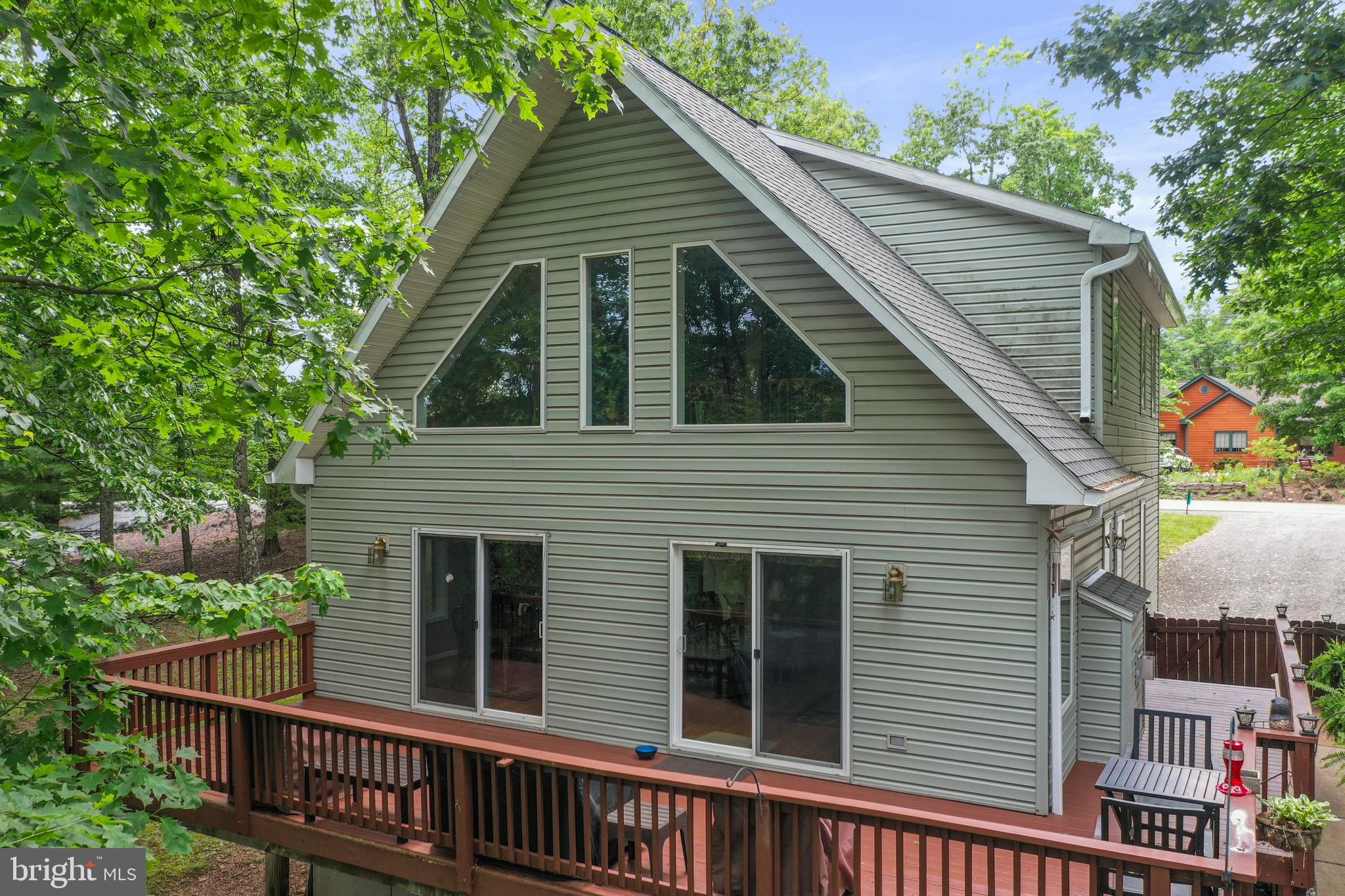 THE WOODS - Residential