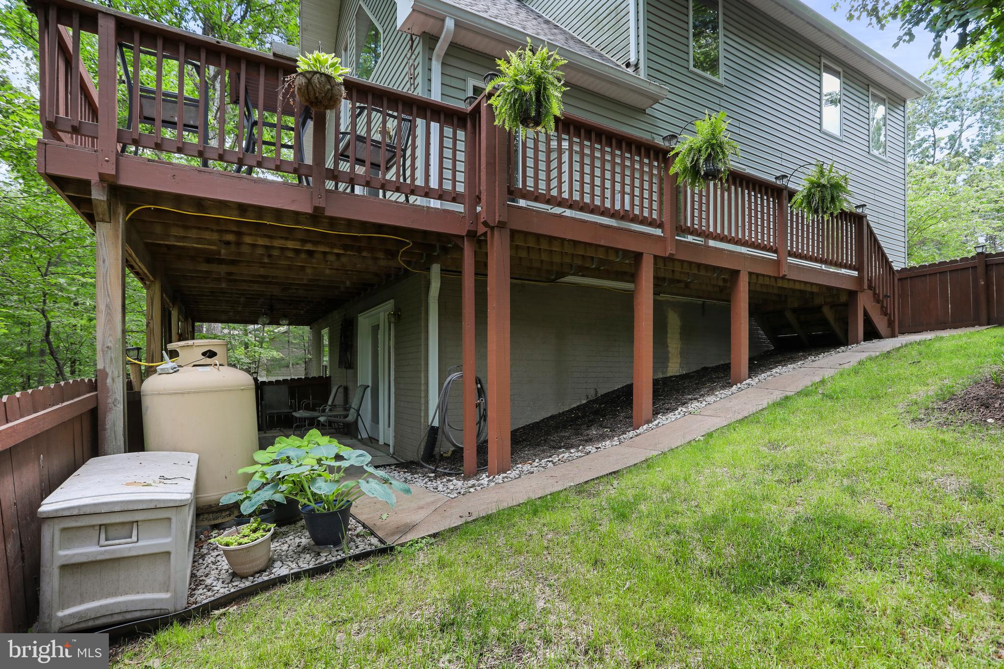 THE WOODS - Residential