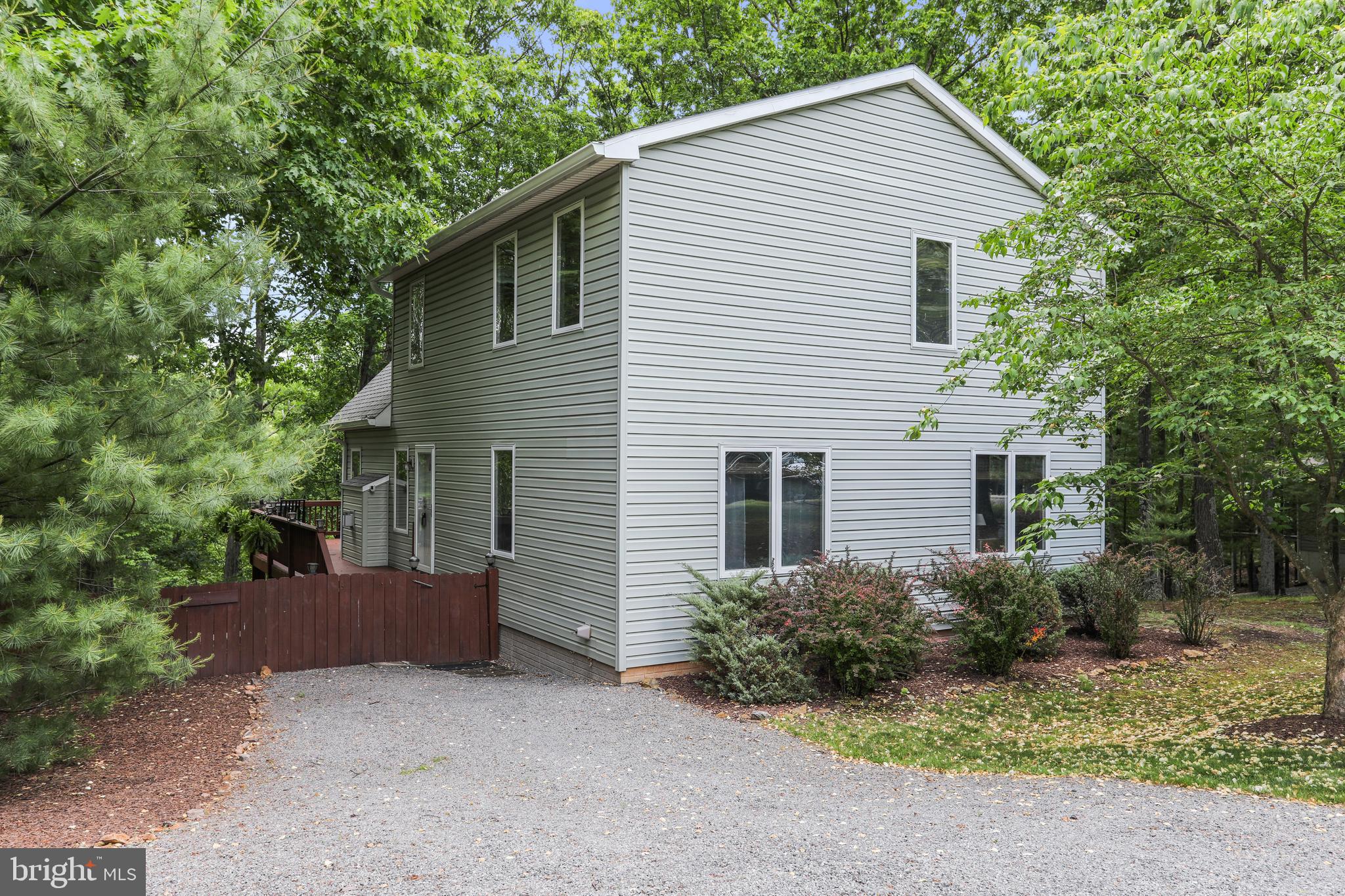 THE WOODS - Residential