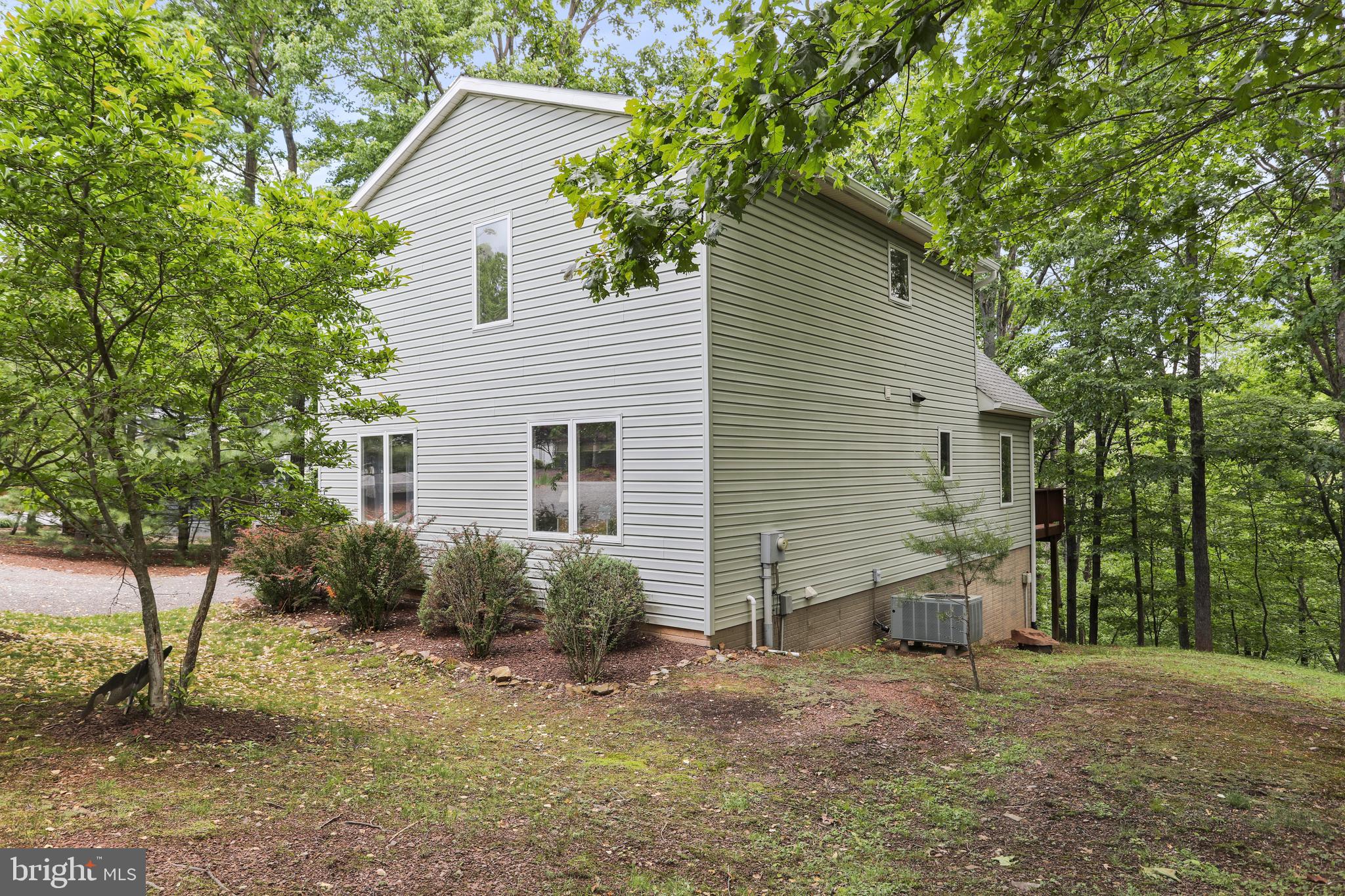 THE WOODS - Residential