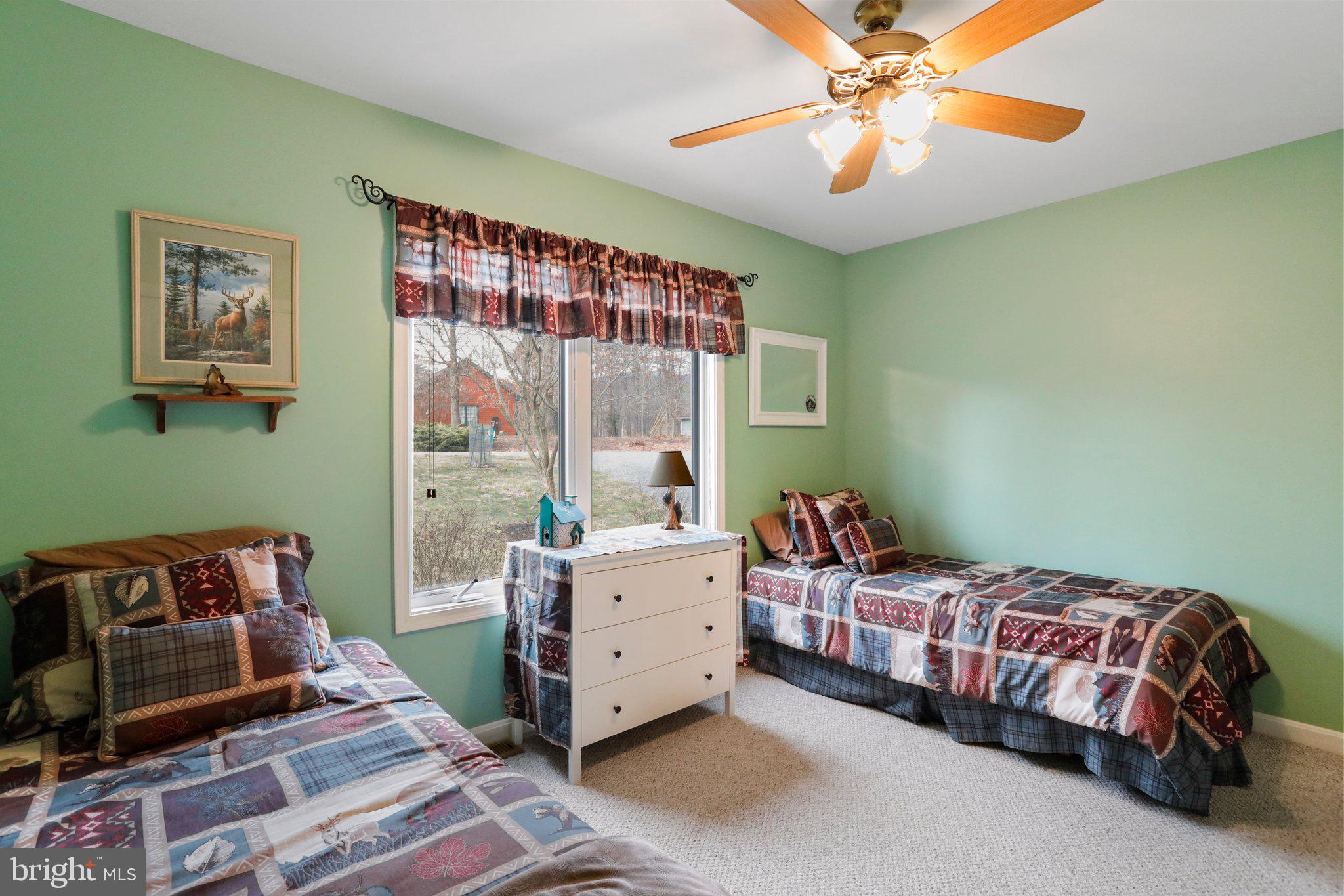 THE WOODS - Residential