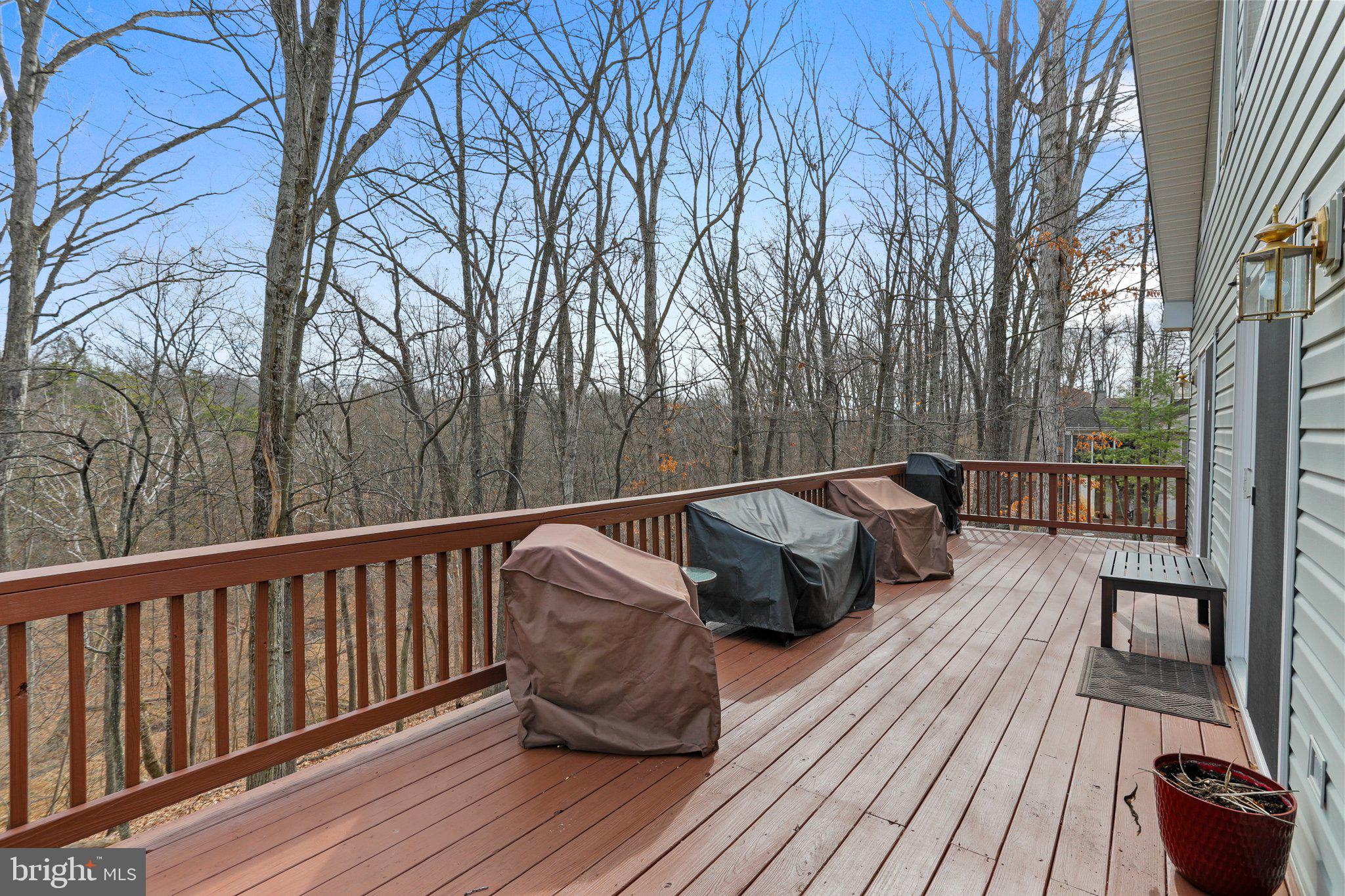 THE WOODS - Residential