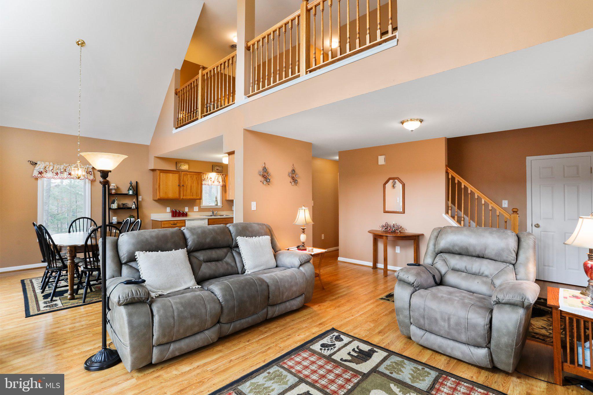 THE WOODS - Residential