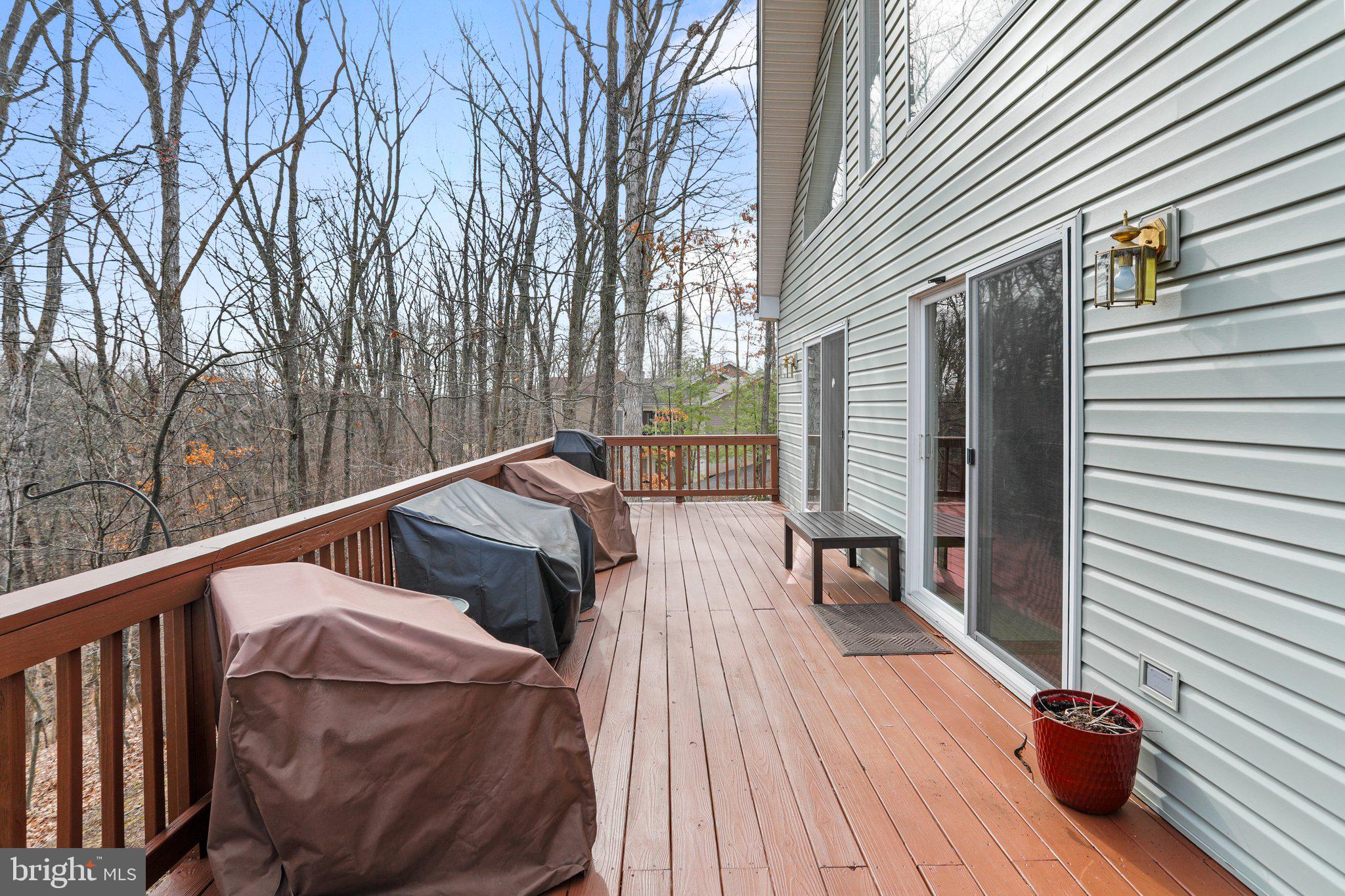 THE WOODS - Residential