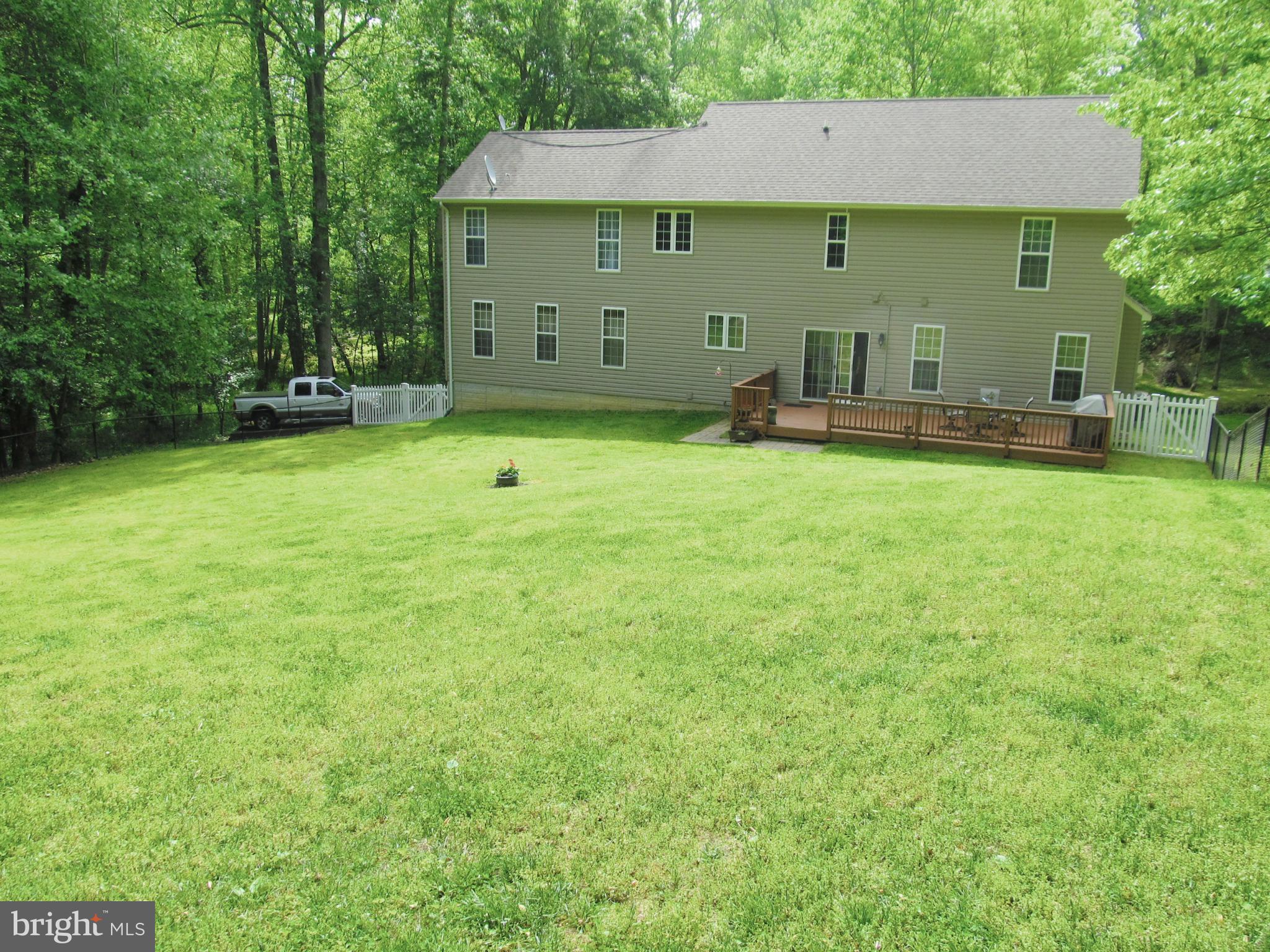 WARREN J WILLETT'S SUB - Residential