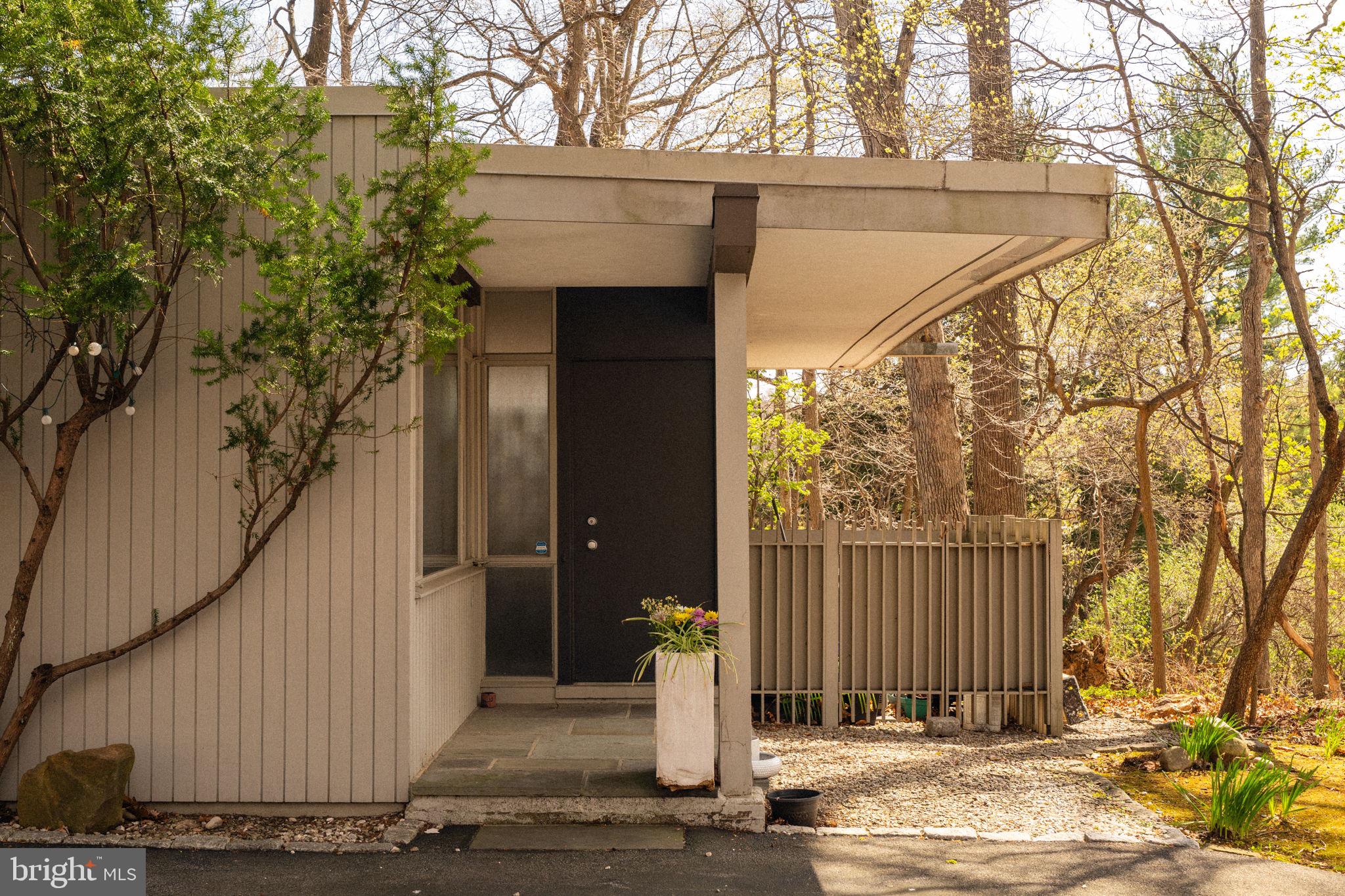 301 HUGHES ROAD