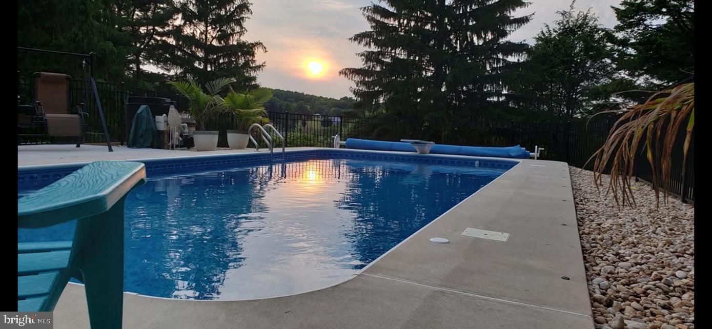 1065 BEAVER CREEK ROAD