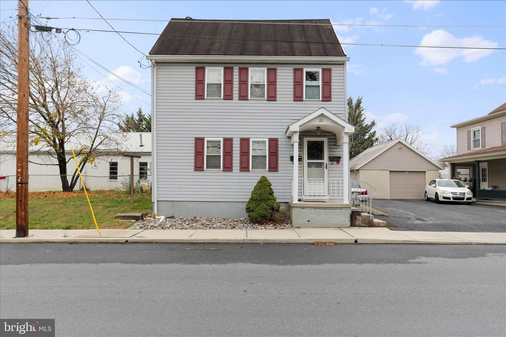Photo of 20 E E Madison St, GREENCASTLE, PA 17225 (MLS # PAFL2031578)