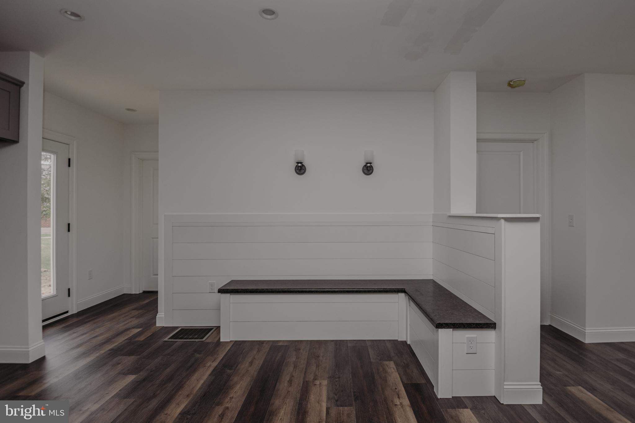 GRANTSVILLE - Residential