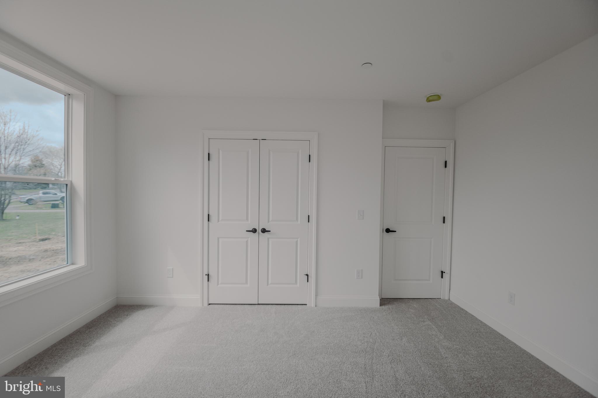 GRANTSVILLE - Residential