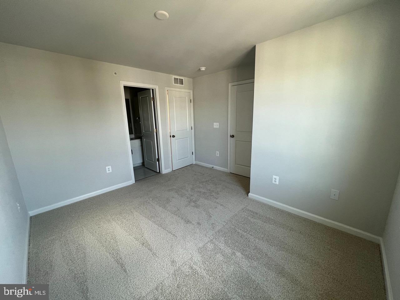 SIGNAL HILL - Residential Lease