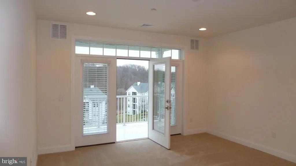 WESTTOWN RESERVE - Residential Lease