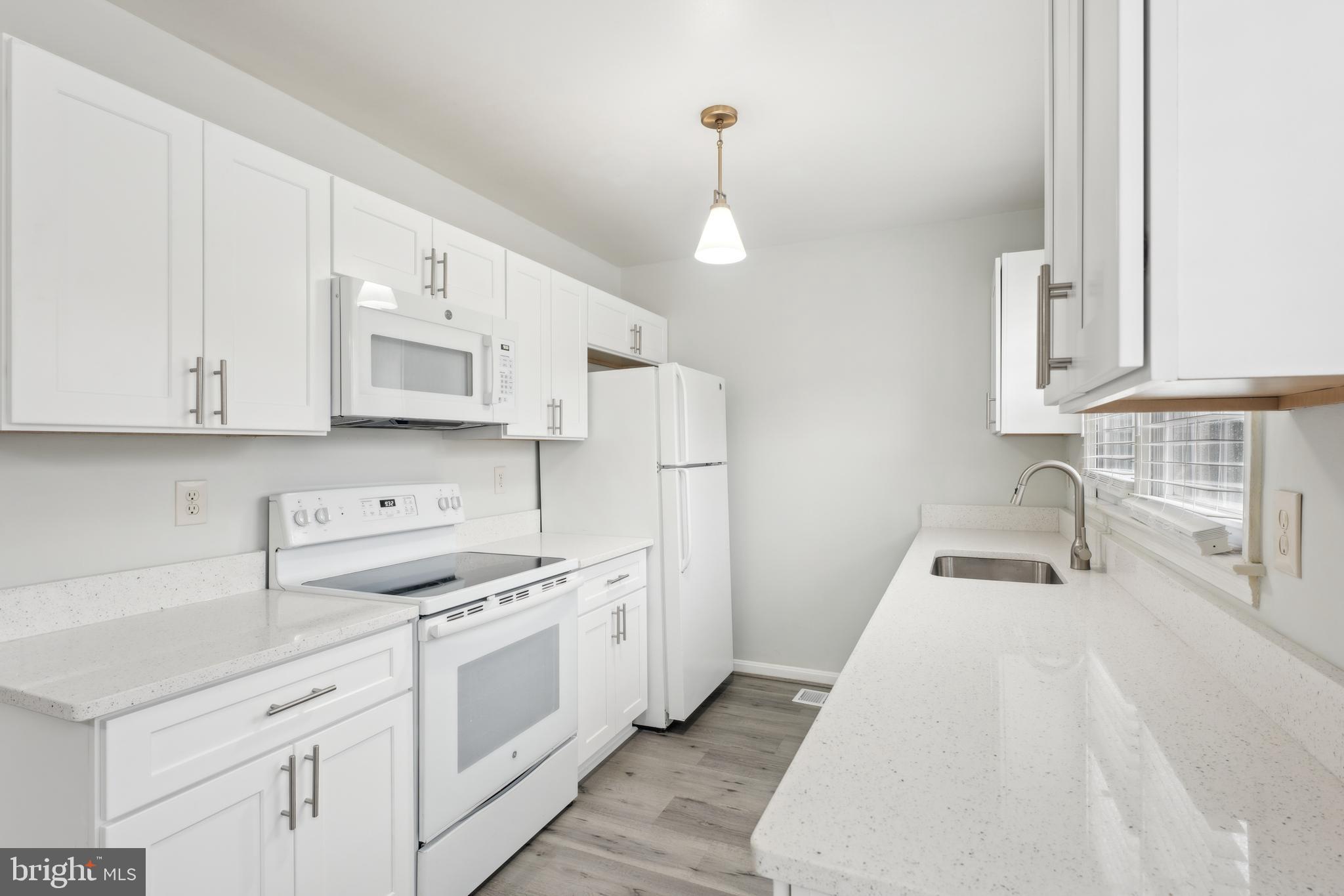 CARROLL PARK MANOR - Residential