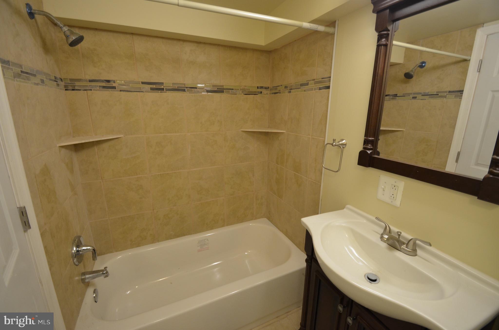 FELLS POINT HISTORIC DISTRICT - Residential Lease