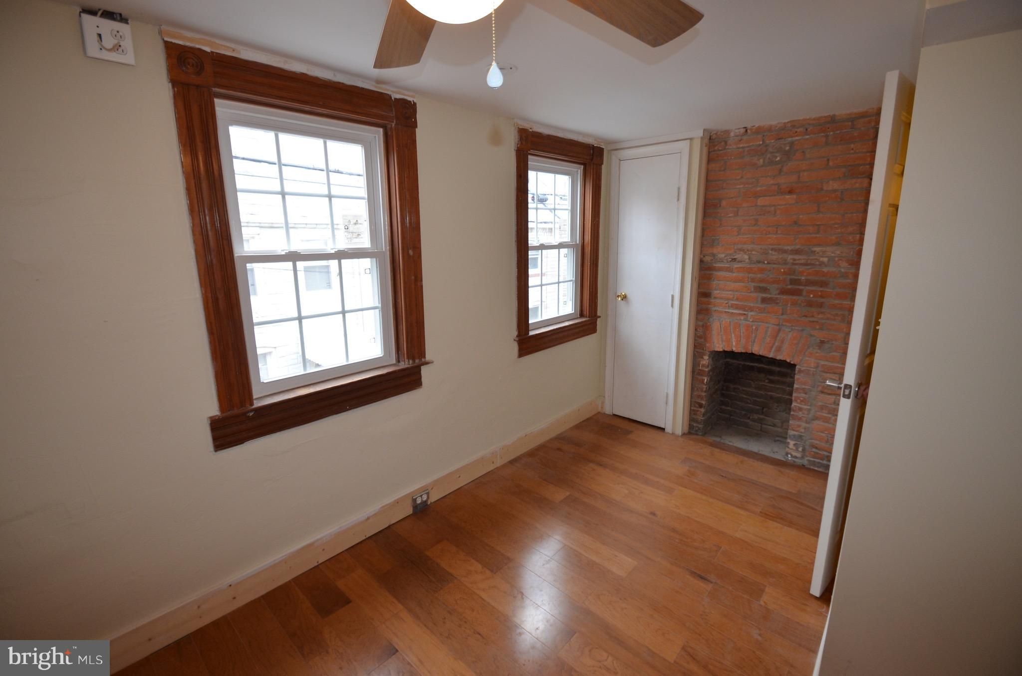 FELLS POINT HISTORIC DISTRICT - Residential Lease