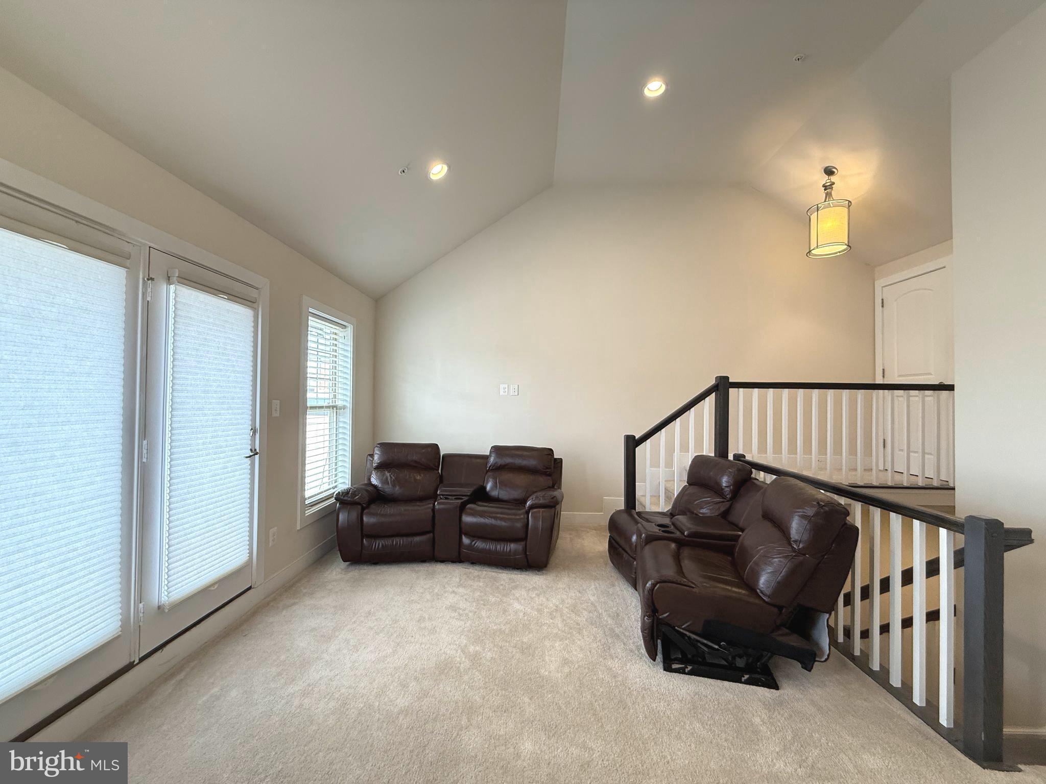 CROWN FARM - Residential Lease