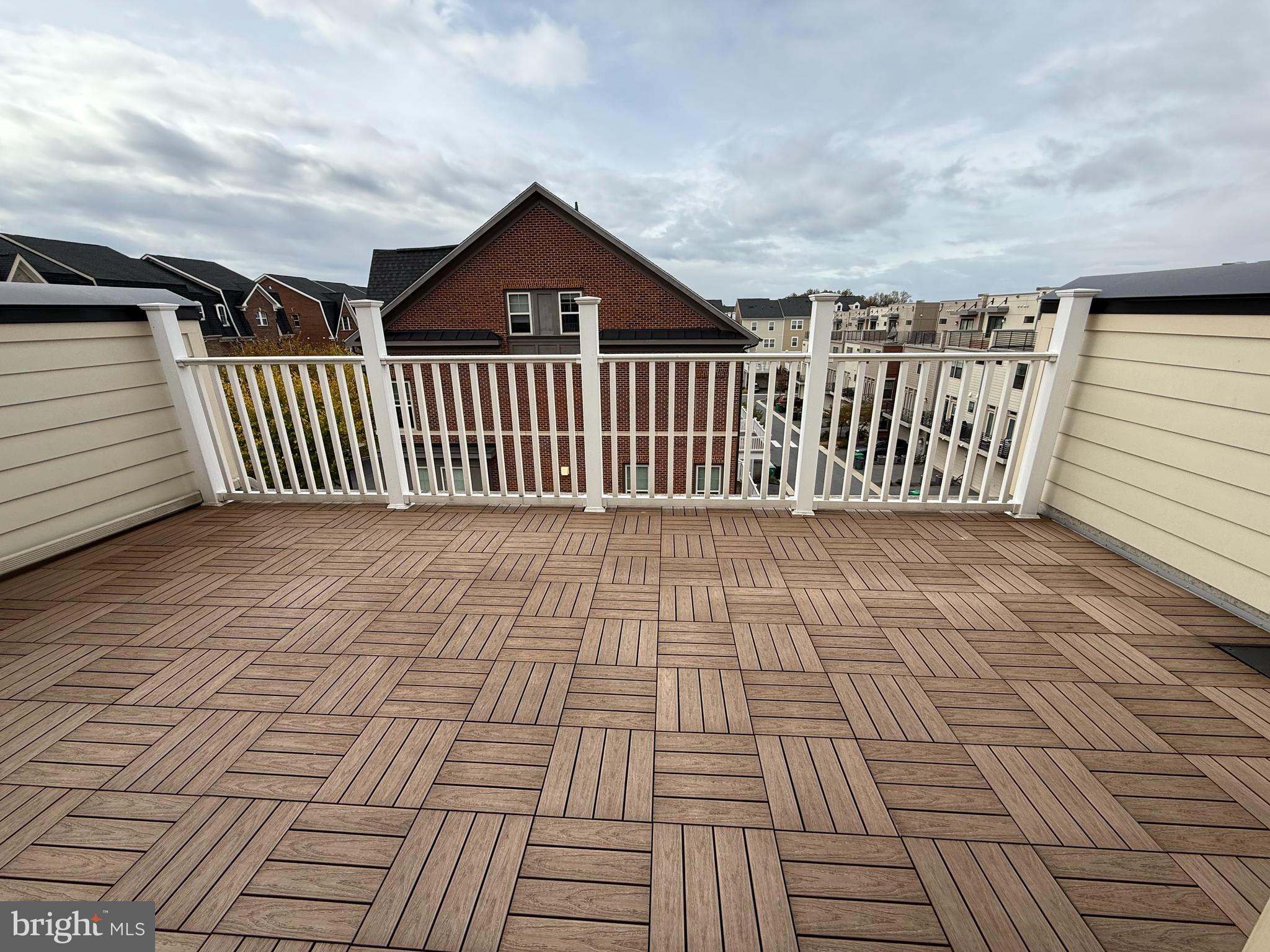 CROWN FARM - Residential Lease