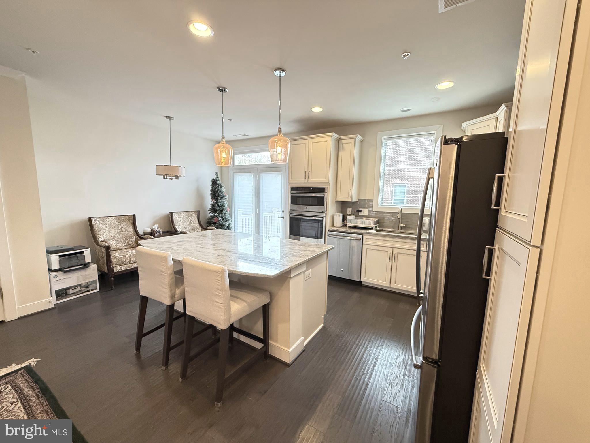 CROWN FARM - Residential Lease