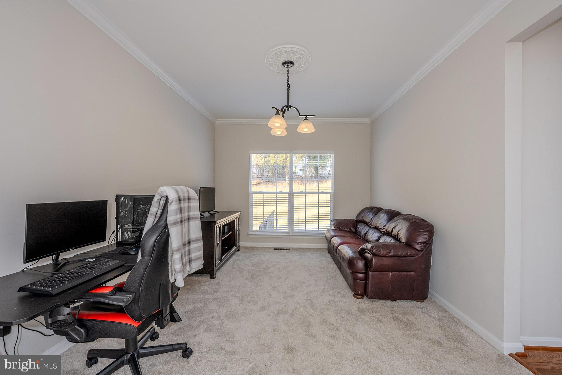 MONROE ESTATES - Residential