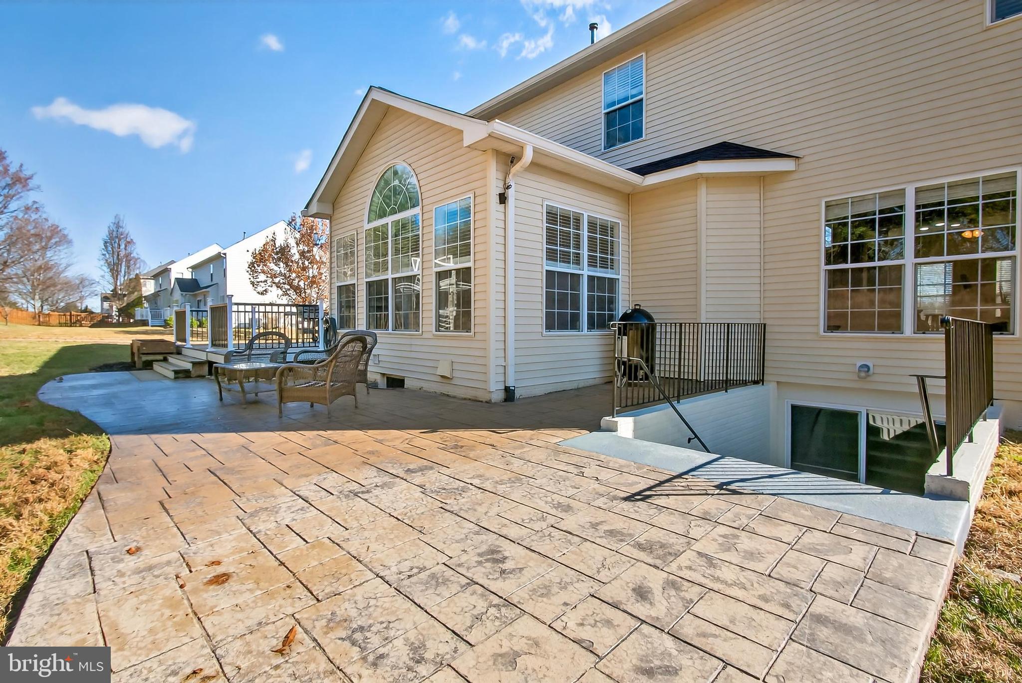 MONROE ESTATES - Residential