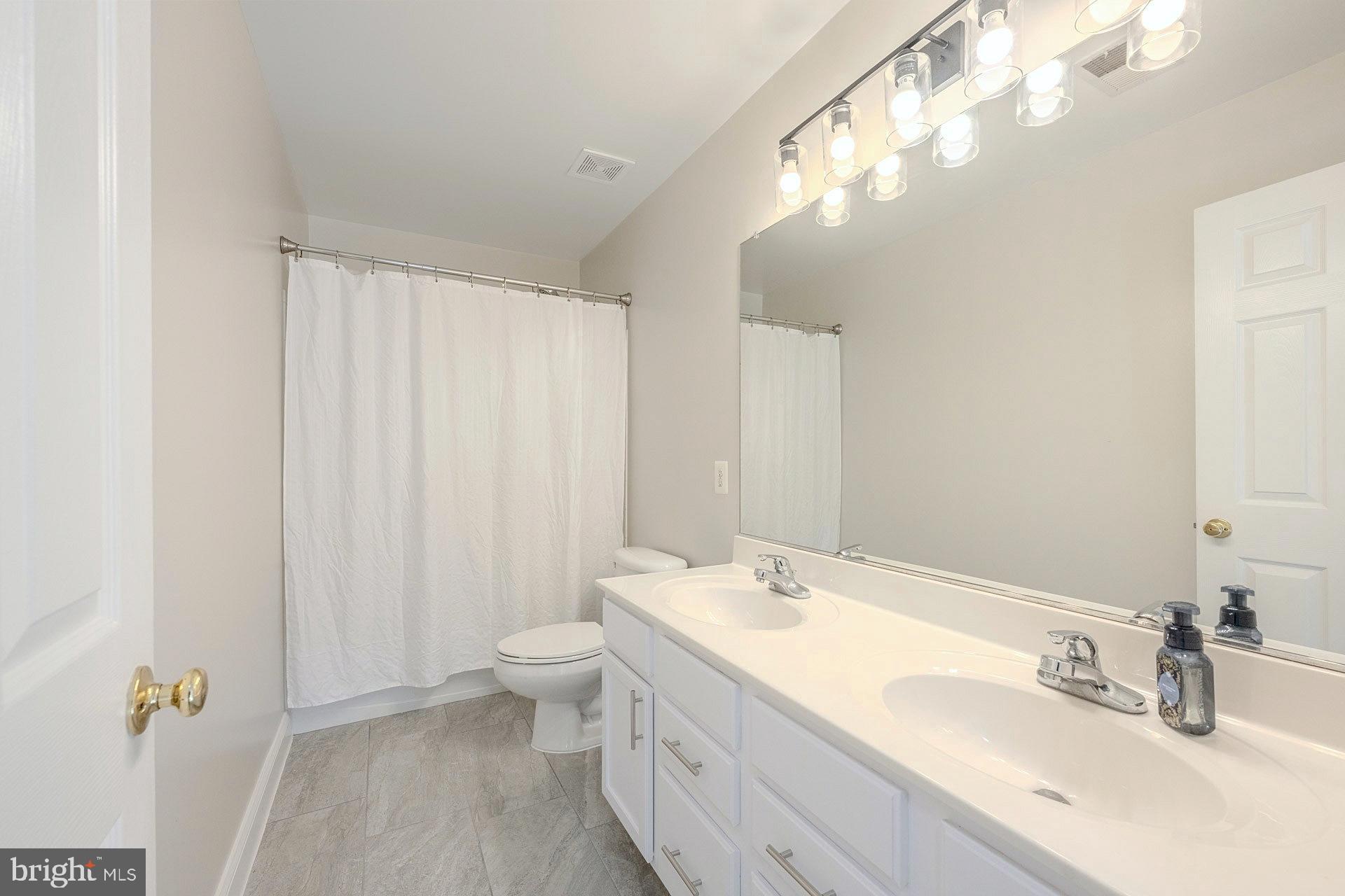 MONROE ESTATES - Residential