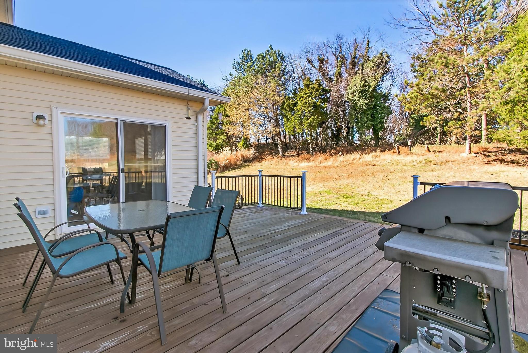 MONROE ESTATES - Residential