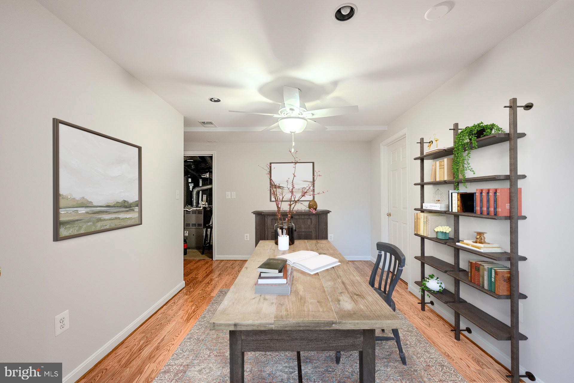 MONROE ESTATES - Residential