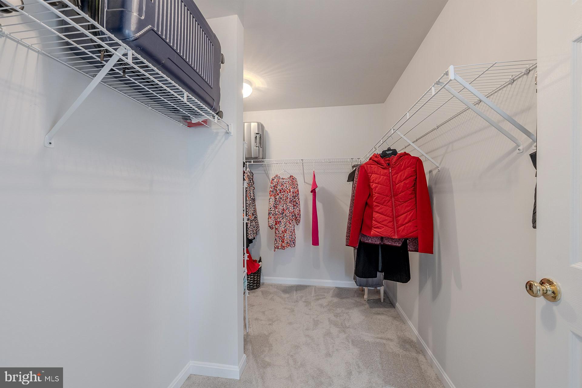 MONROE ESTATES - Residential