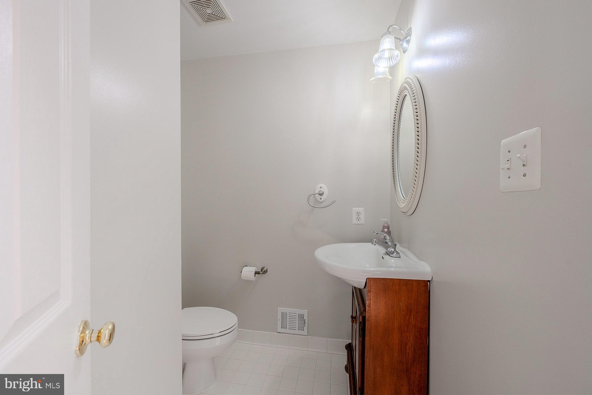 MONROE ESTATES - Residential